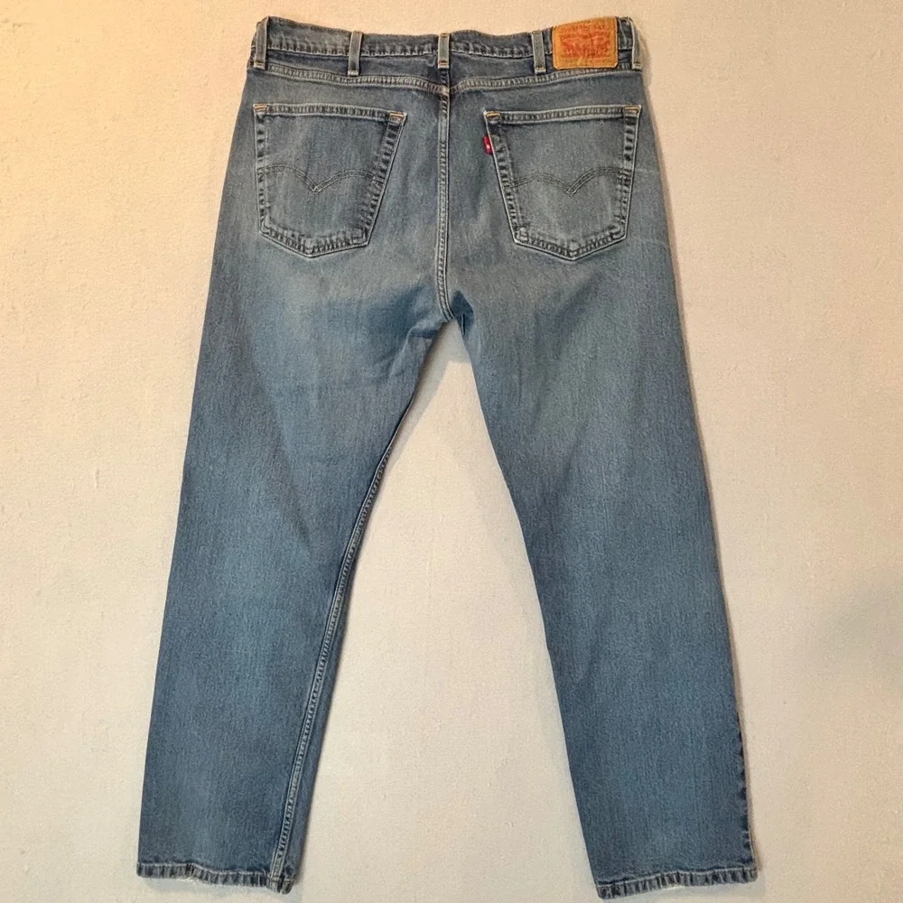 Levis 505 Regular Fit Straight Leg Jeans Mens 38x32 Medium Wash Denim 00505-1620